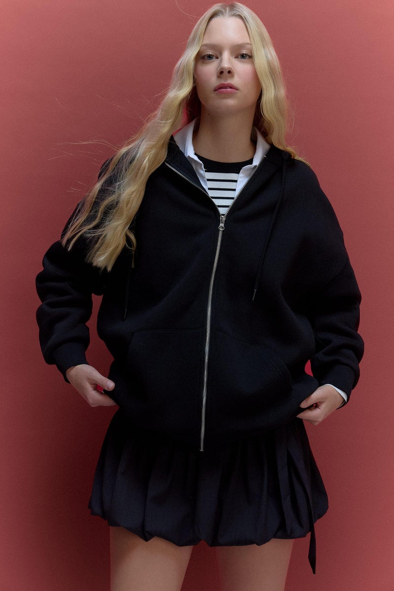 ديفاكتو هودي اوفر سايز بسوسته قماش تقيل - Image 1